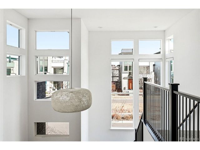 6075 Beeler St, Denver, CO 80238