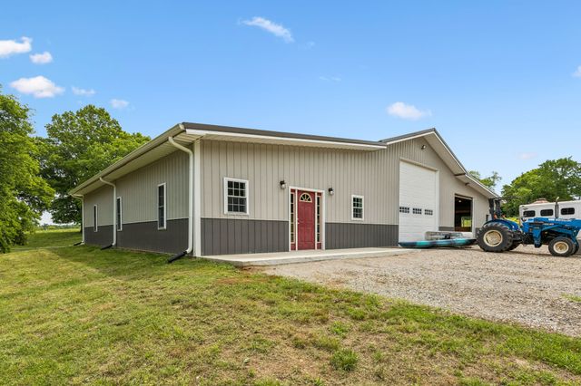 950 Old Agnew Rd, Pulaski, TN 38478