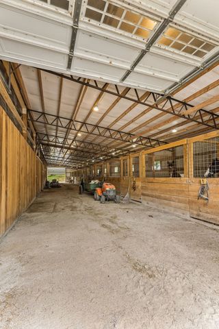 950 Old Agnew Rd, Pulaski, TN 38478