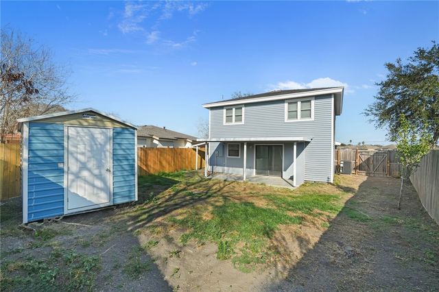 2713 Camargo Dr, Corpus Christi, TX 78415