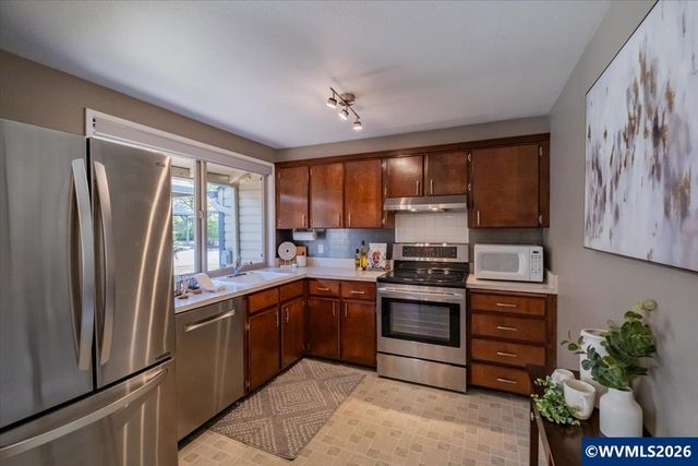 3411 NW Walnut Bl, Corvallis, OR 97330