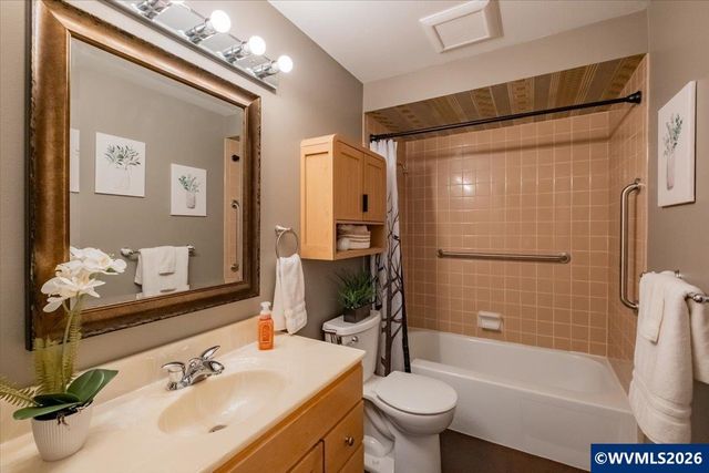 3411 NW Walnut Bl, Corvallis, OR 97330