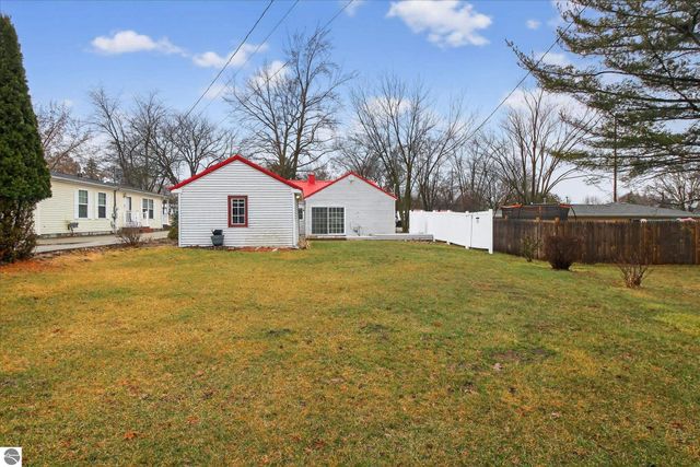 309 S State Street, Alma, MI 48801