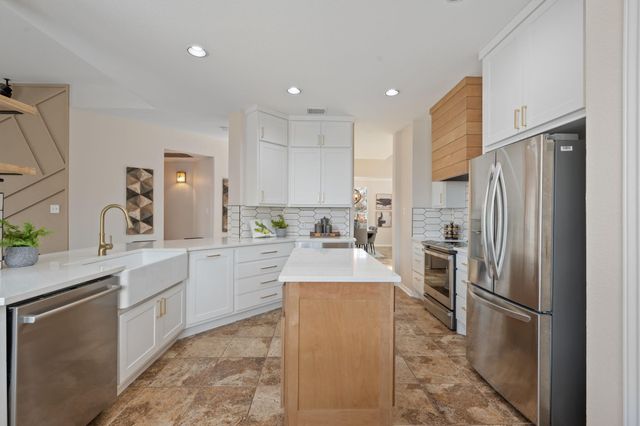 7008 Cool Canyon CV, Round Rock, TX 78681