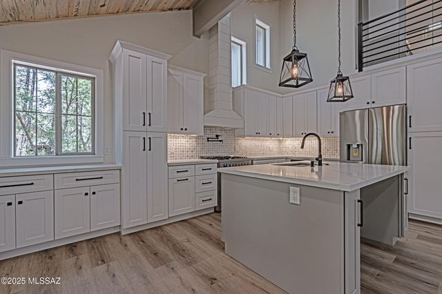 1787 S Hart Lake Lane, Lakeside, AZ 85929