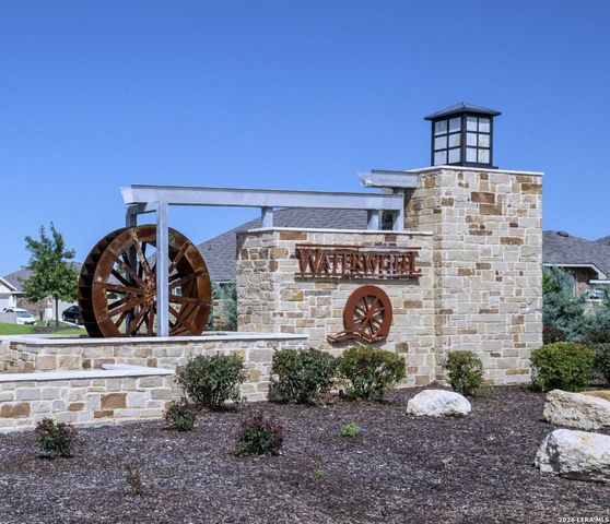 9804 CAROME MILL DR, San Antonio, TX 78254