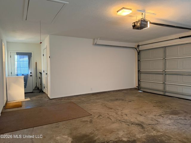 33 Pebble Hill Drive, Brandon, MS 39042