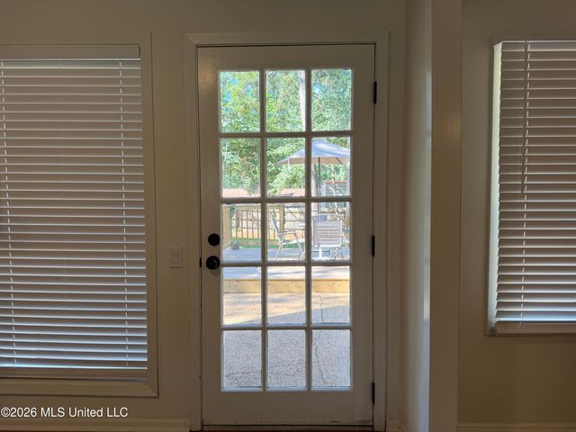 33 Pebble Hill Drive, Brandon, MS 39042