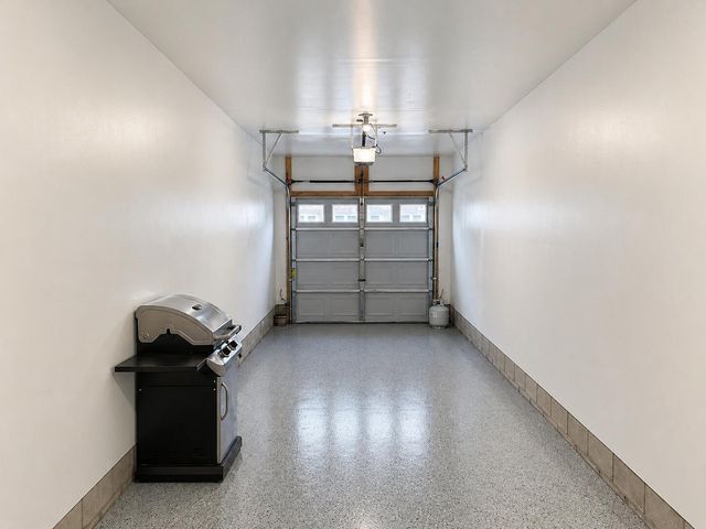 1346 Hillcrest Drive, Waterford, MI 48327