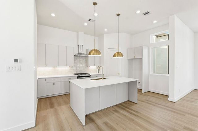 3830 Wilmer Street, Houston, TX 77003