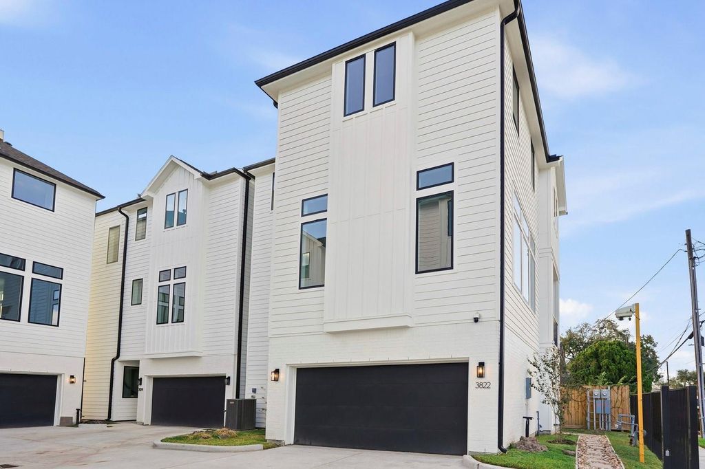 3830 Wilmer Street, Houston, TX 77003