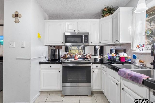 12013 County Road 4136, Tyler, TX 75704