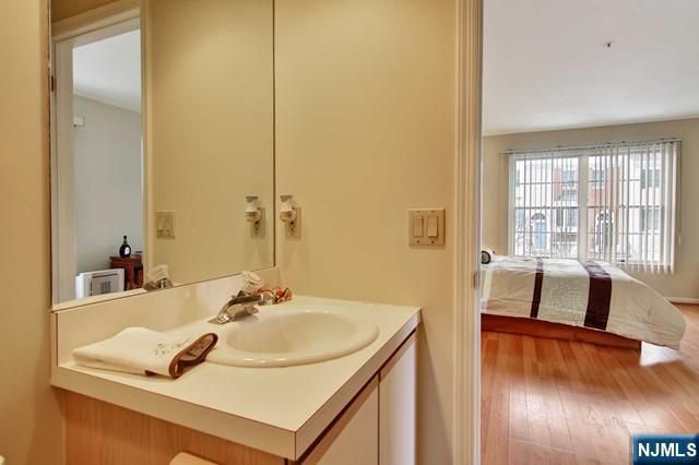 649 Richmond Court, Ramsey, NJ 07446