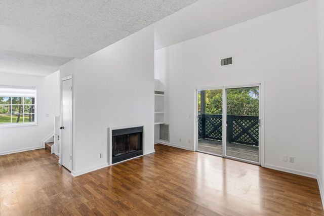 5048 Heatherhill Lane 1205, Boca Raton, FL 33486