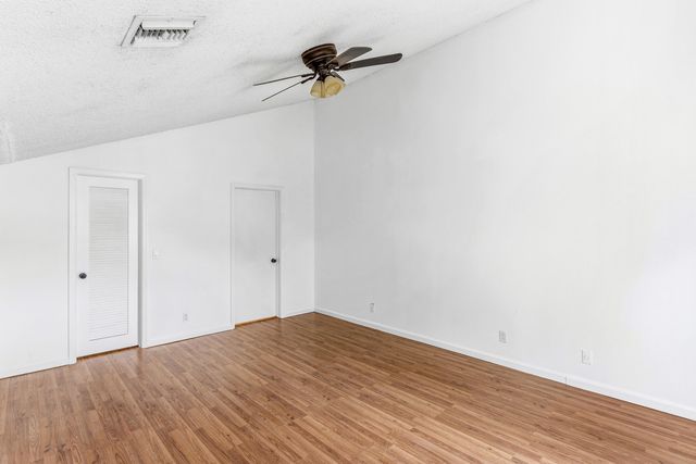 5048 Heatherhill Lane 1205, Boca Raton, FL 33486