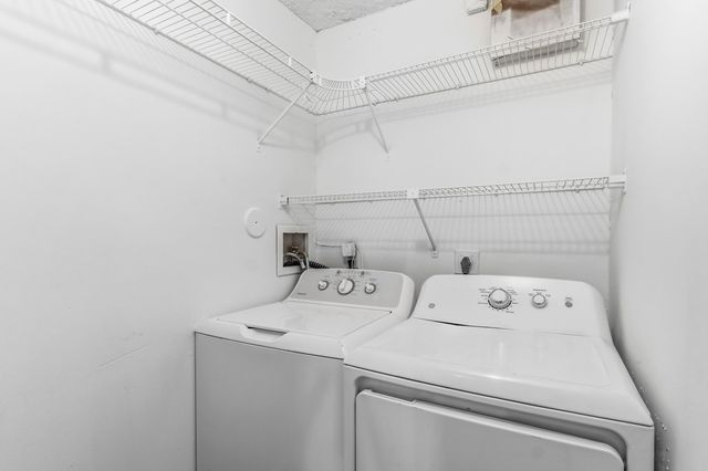 5048 Heatherhill Lane 1205, Boca Raton, FL 33486