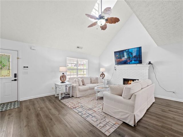 5293 Hopewell Lane, Gainesville, GA 30507