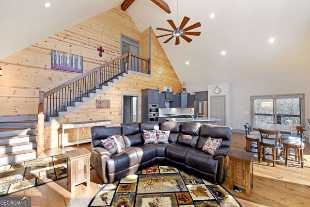 488 Mill Ridge Road, Hiawassee, GA 30546