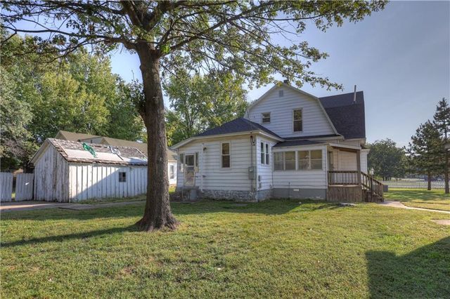 429 S Minnesota Avenue, Columbus, KS 66725