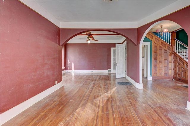 429 S Minnesota Avenue, Columbus, KS 66725