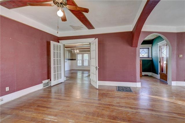 429 S Minnesota Avenue, Columbus, KS 66725