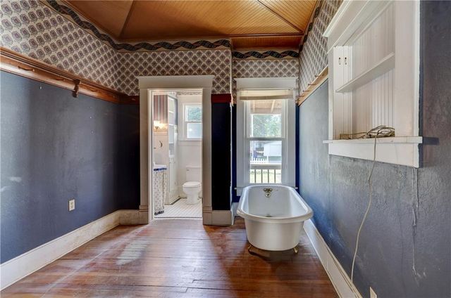 429 S Minnesota Avenue, Columbus, KS 66725