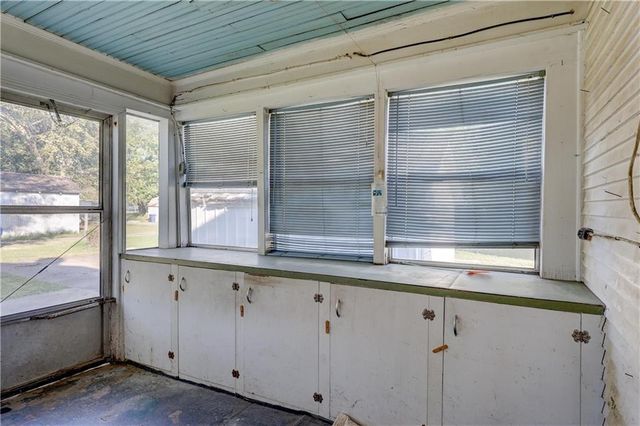 429 S Minnesota Avenue, Columbus, KS 66725