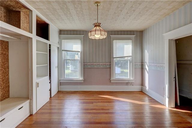 429 S Minnesota Avenue, Columbus, KS 66725