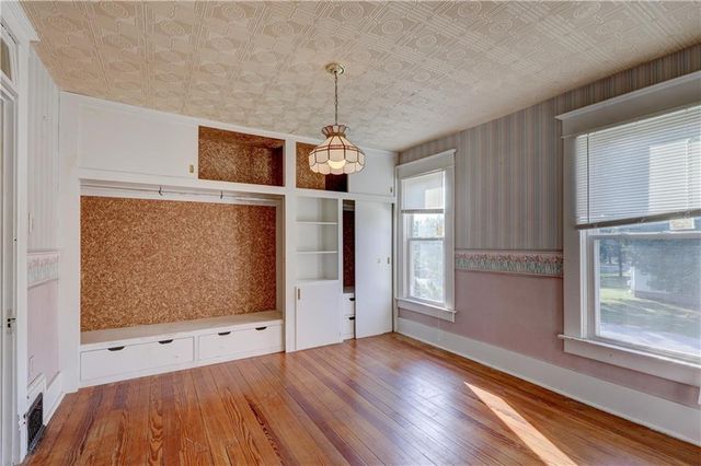 429 S Minnesota Avenue, Columbus, KS 66725