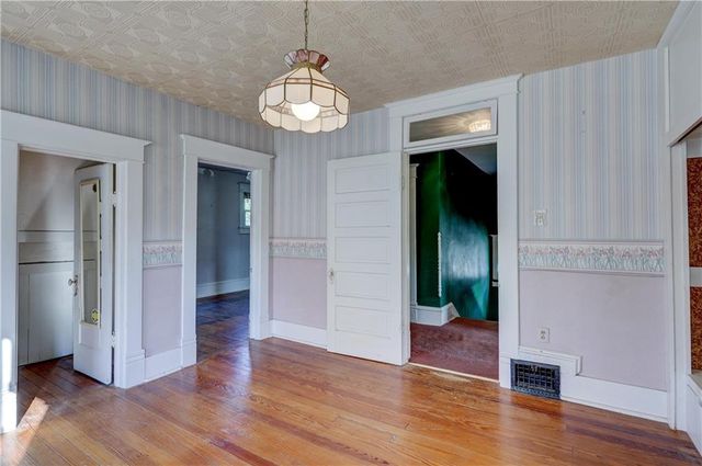 429 S Minnesota Avenue, Columbus, KS 66725