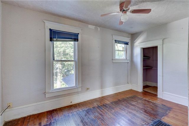 429 S Minnesota Avenue, Columbus, KS 66725