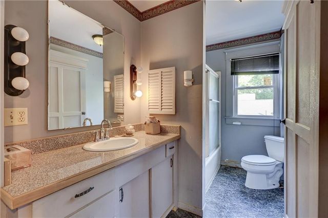 429 S Minnesota Avenue, Columbus, KS 66725