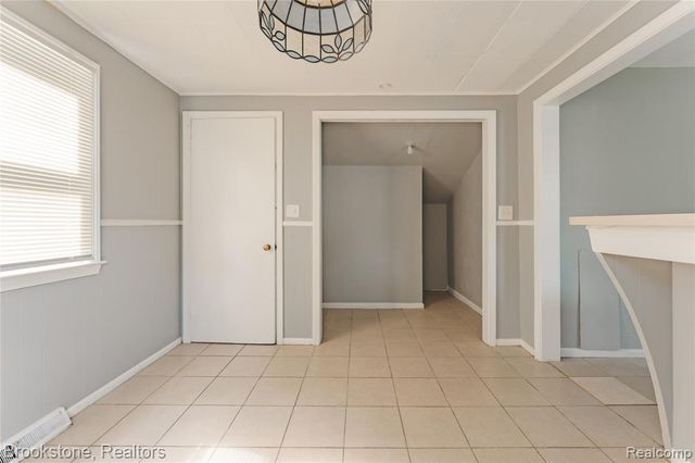 62 Court Street, Pontiac, MI 48342