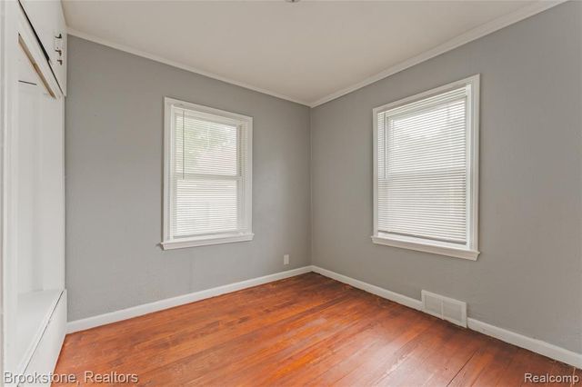 62 Court Street, Pontiac, MI 48342
