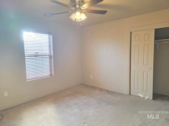 4503 Julie St, Caldwell, ID 83607