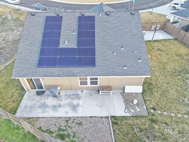 4503 Julie St, Caldwell, ID 83607