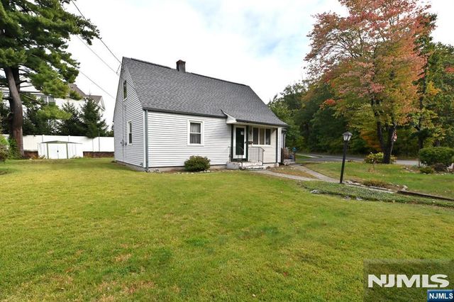 1 Second Avenue, Wanaque, NJ 07420