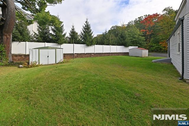 1 Second Avenue, Wanaque, NJ 07420