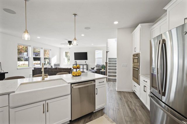 514 Fundamental Way, Cottage Grove, WI 53527