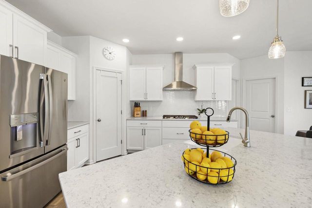 514 Fundamental Way, Cottage Grove, WI 53527