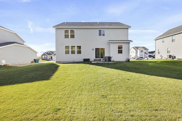 514 Fundamental Way, Cottage Grove, WI 53527