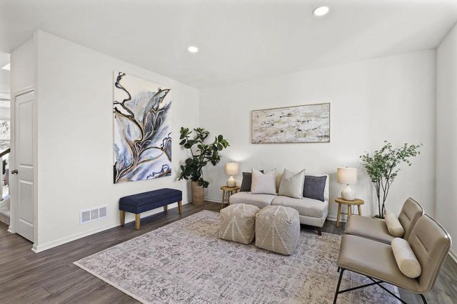 514 Fundamental Way, Cottage Grove, WI 53527