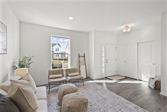 514 Fundamental Way, Cottage Grove, WI 53527