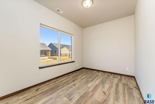 920 E Dutch St Street, Tea, SD 57064