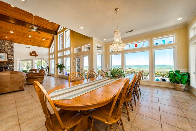 450 Cliffview Drive, Quitman, AR 72131