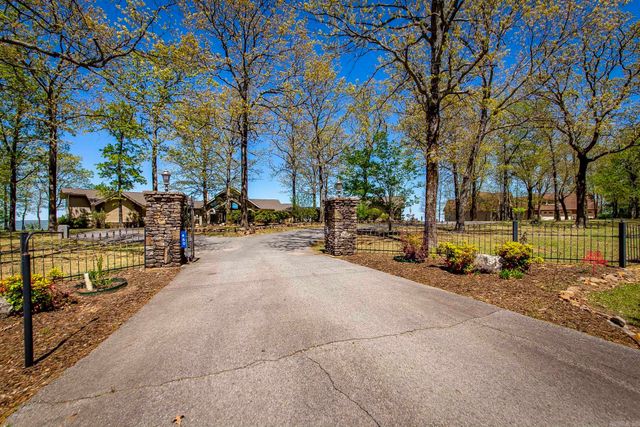 450 Cliffview Drive, Quitman, AR 72131