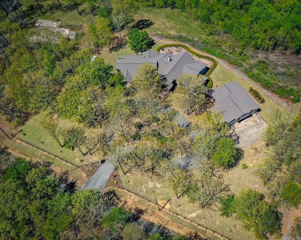 450 Cliffview Drive, Quitman, AR 72131