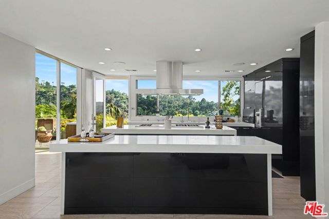 2766 Ellison Drive, Beverly Hills, CA 90210