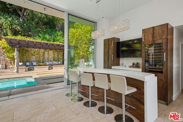 2766 Ellison Drive, Beverly Hills, CA 90210