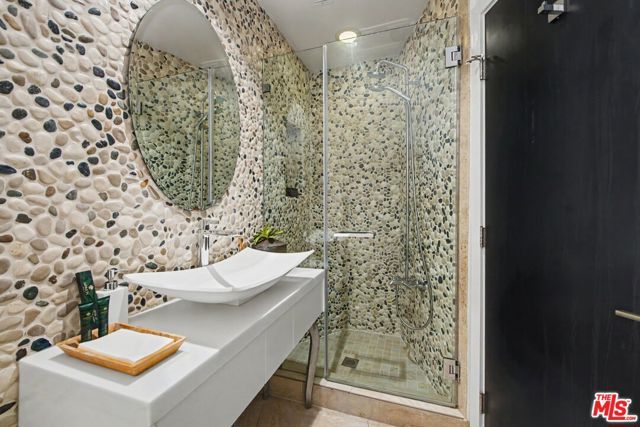 2766 Ellison Drive, Beverly Hills, CA 90210